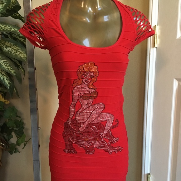 Top - Picture 2 of 2